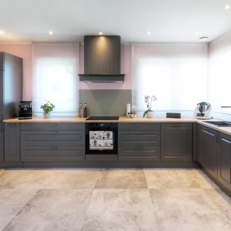 בית נופש G&s Premium Mit Sauna שליידן